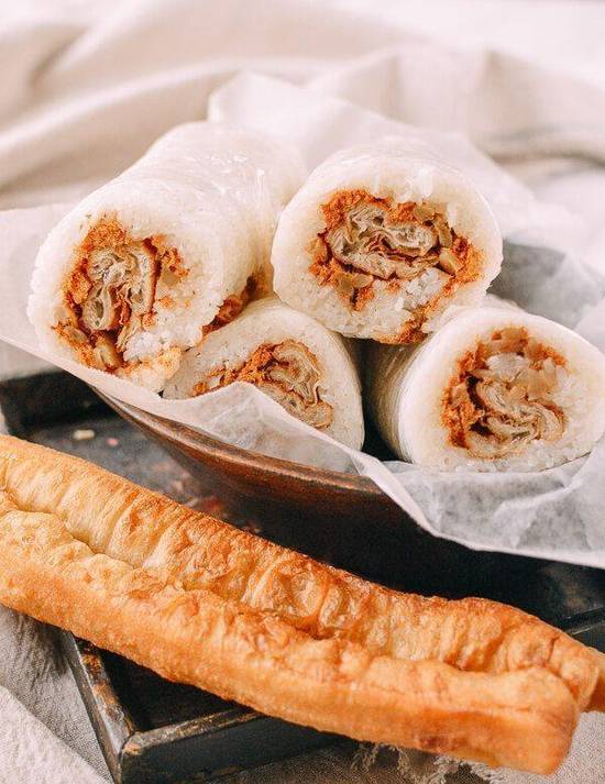 老上海传统粢饭团Old Shanghai style rice roll